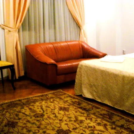 Piata Lahovari Boutique * Bucureşti