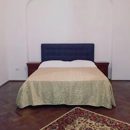 B&B Piata Lahovari Boutique Bucureşti